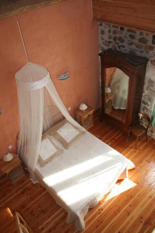 Chambres D'Hotes La Cime Beaujolaise Poule-lès-Écharmeaux Værelse billede